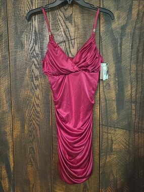 Formal Dress Prom Wedding Juniors Size Small Burgandy Wine NWT!!!